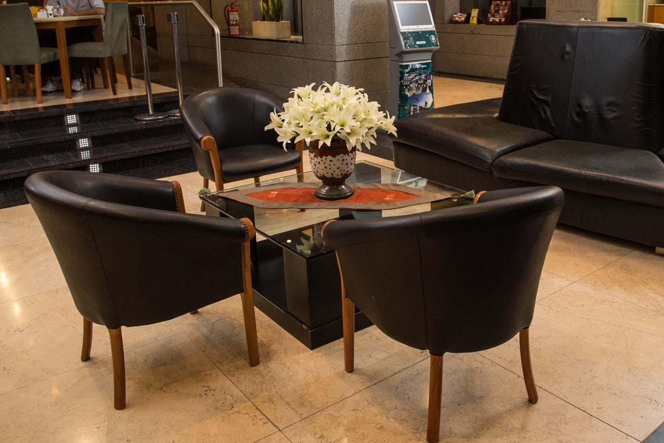 Lobby del King David Flat Hotel